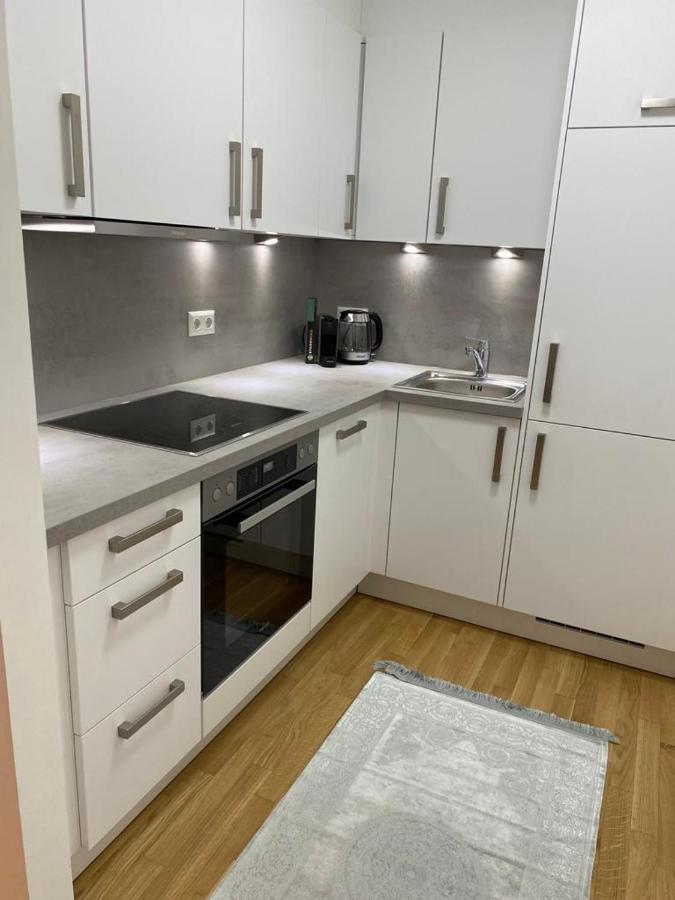 Feelhome Vienna, Subway U1 Kagran/Donauzentrum Ngoại thất bức ảnh
